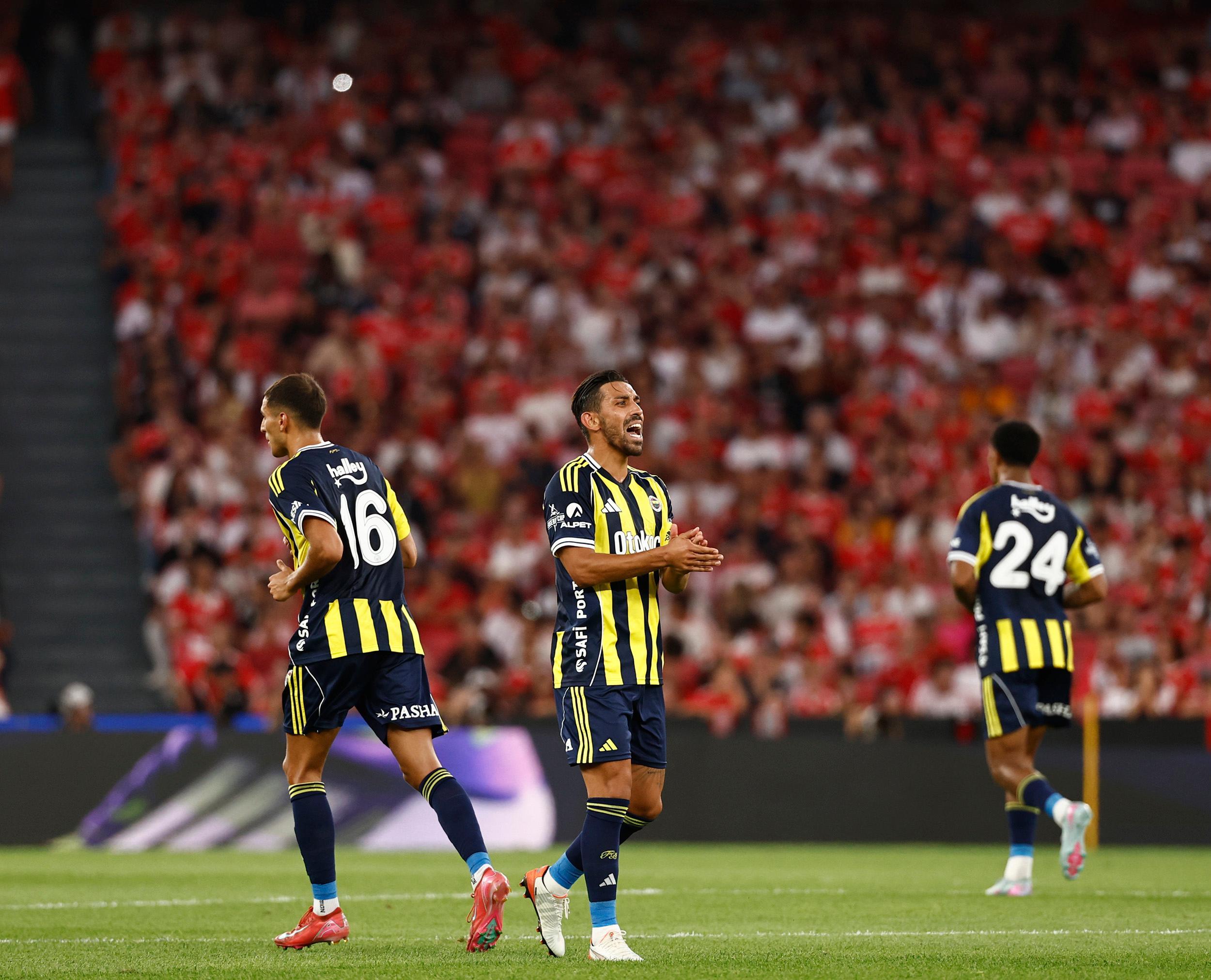 开云体育注册平台意甲赛程吃紧，拉齐奥赛前再遭质疑，压力陡增，细节决定成败的简单介绍