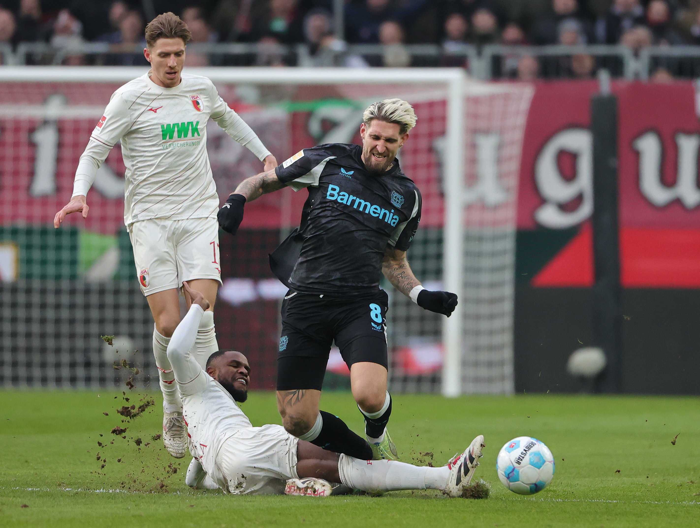 勒沃库森赛后内部沟通，志在德甲名次提升，压力陡增，数据趋势出现新变化的简单介绍